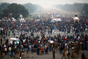 An image from December 16, 2012 protests on Parliament Street, New Delhi, India. Image Source: http://bit.ly/1GZ8vPA