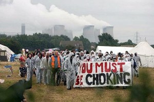 Protesters outside Drax Power Station. Image Source: http://bit.ly/1Ec8OpS